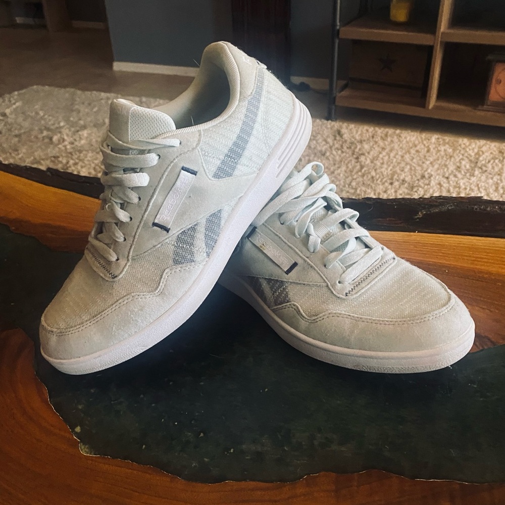 Reebok Club Canvas Shoes - Men’s Size 9